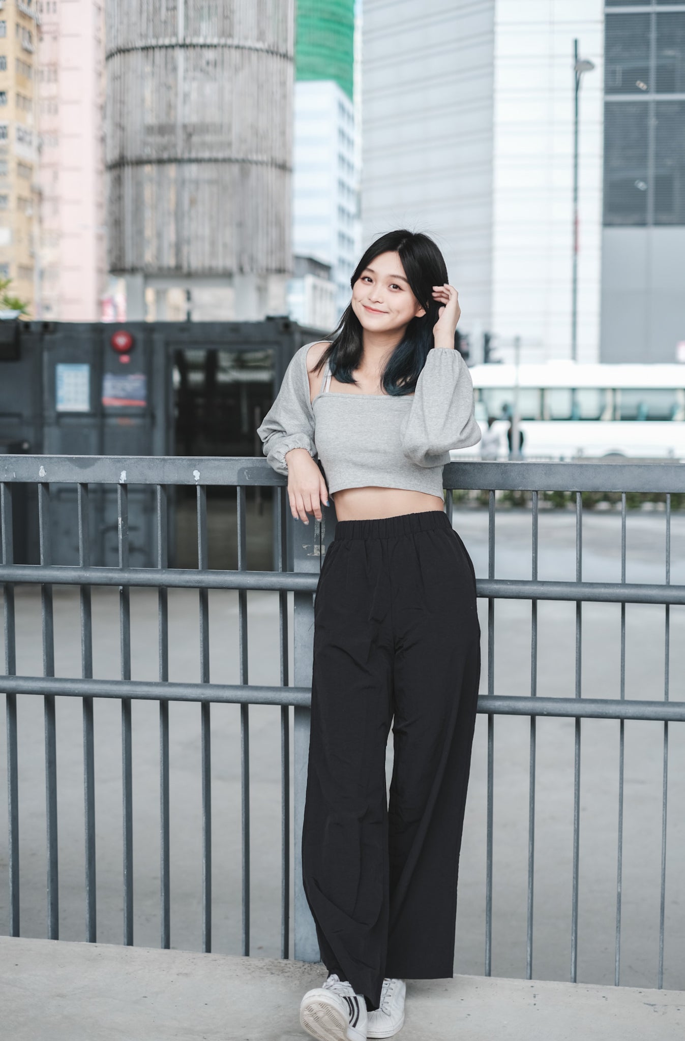 \溫柔女友感/ 泡泡袖Set