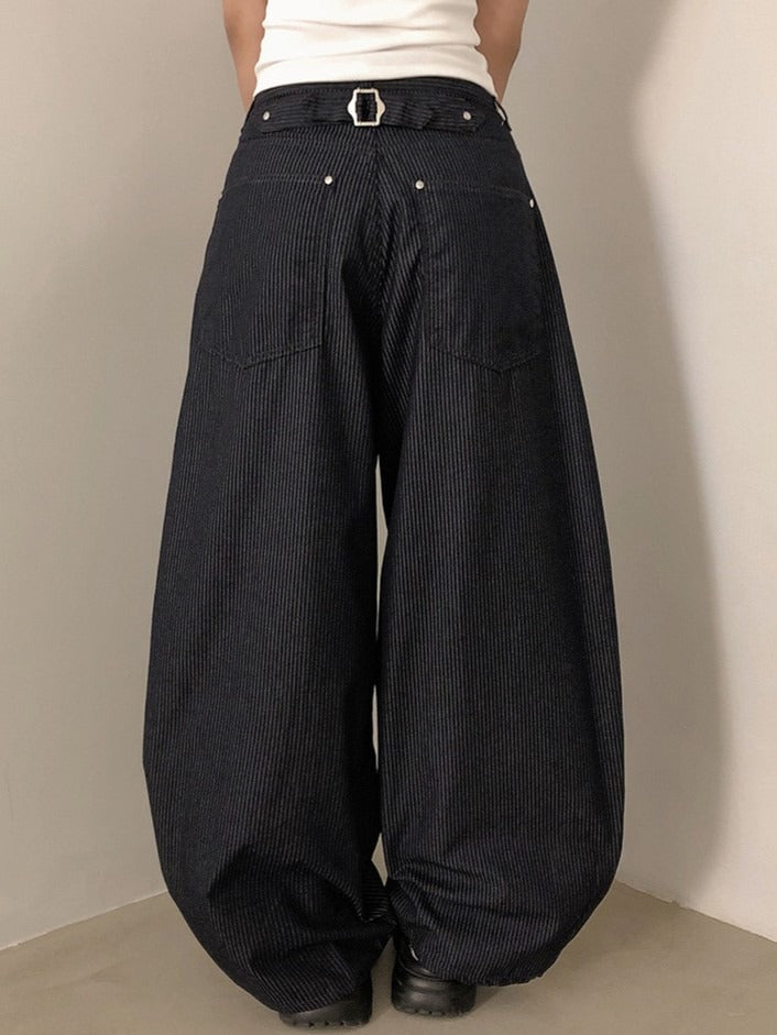 [預訂] \後腰銀扣可調校腰圍/ Linear Baggy Jeans