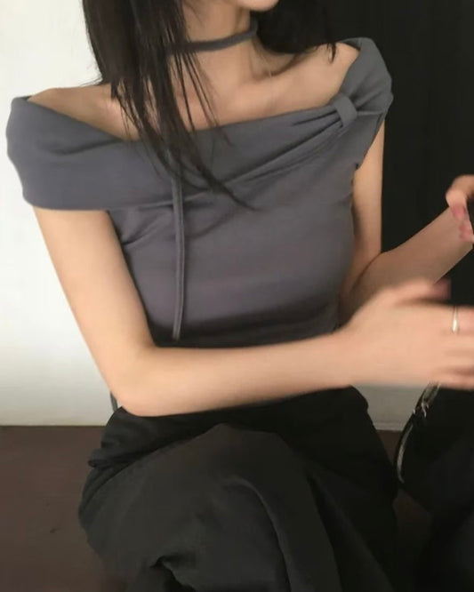 \不規則蝴蝶結🎀/ Sculpted Bow Accent Top w/ Neck Strap