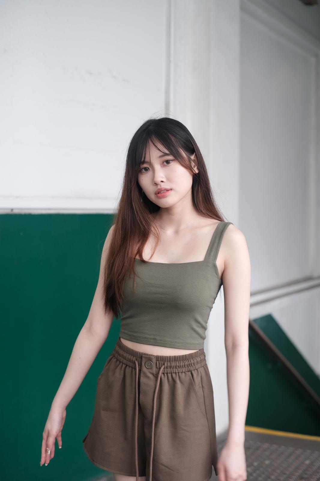 法式闊肩帶背心 – N.Other22