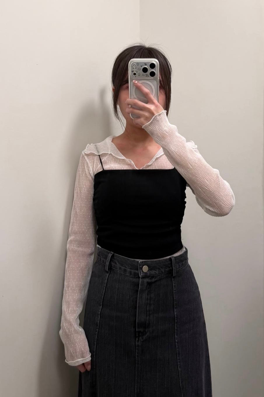 [現貨] \仙氣樹紋皺皺/ 細緻波點透紗Top