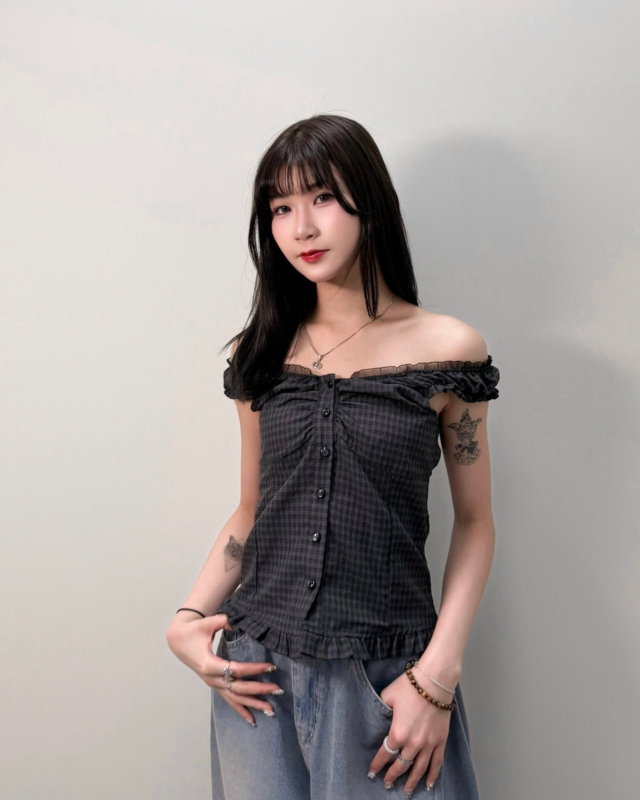“Date With Me” Ruffle Off-Shoulder Top