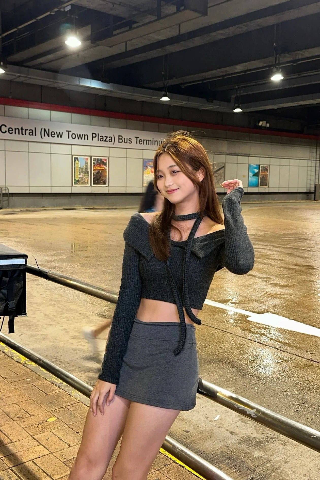 [現貨] 2 Ways Off-Shoulder Top w/ Neck Strap