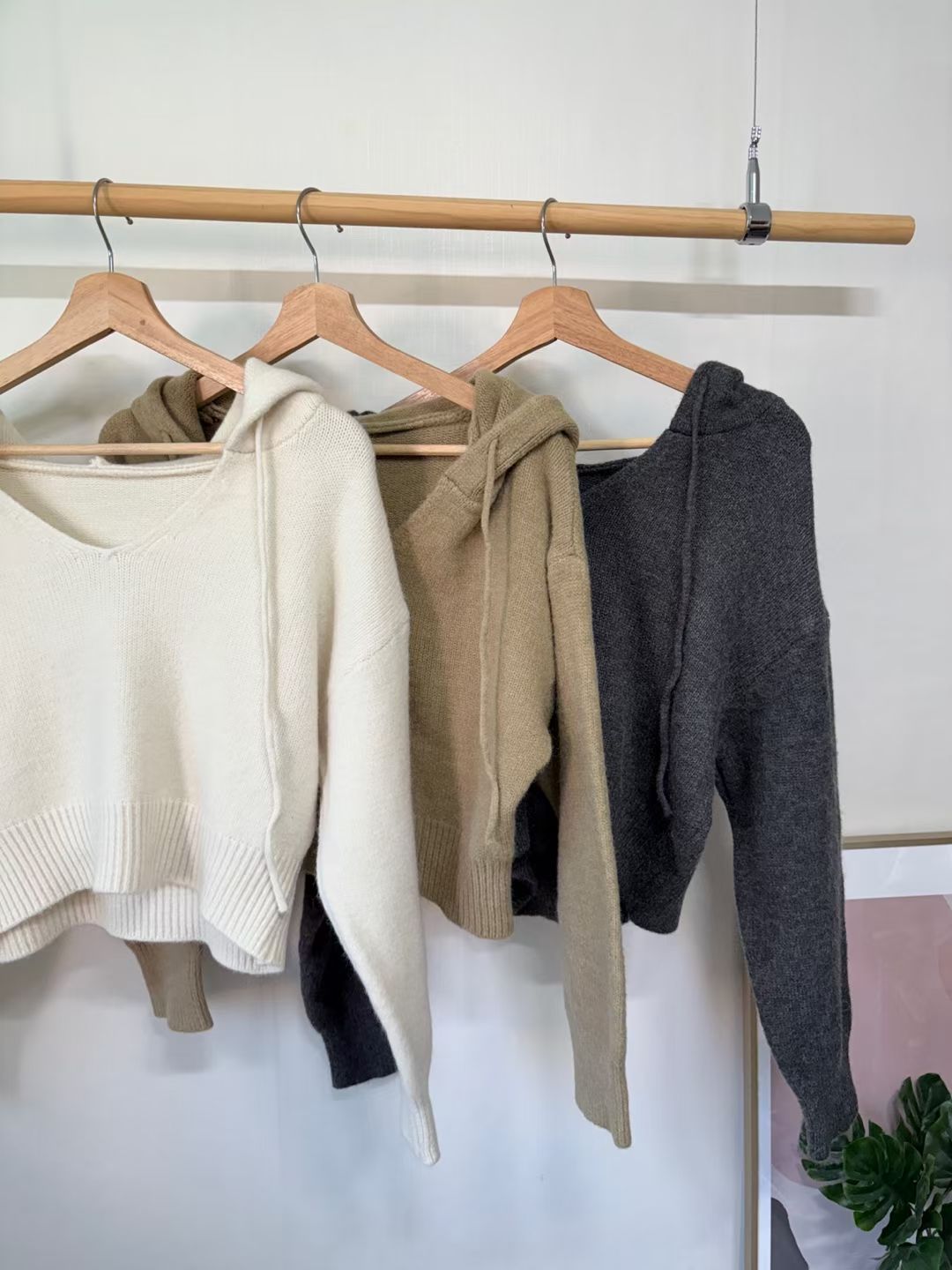 [預訂] Kawaii Hooded Knitted Top
