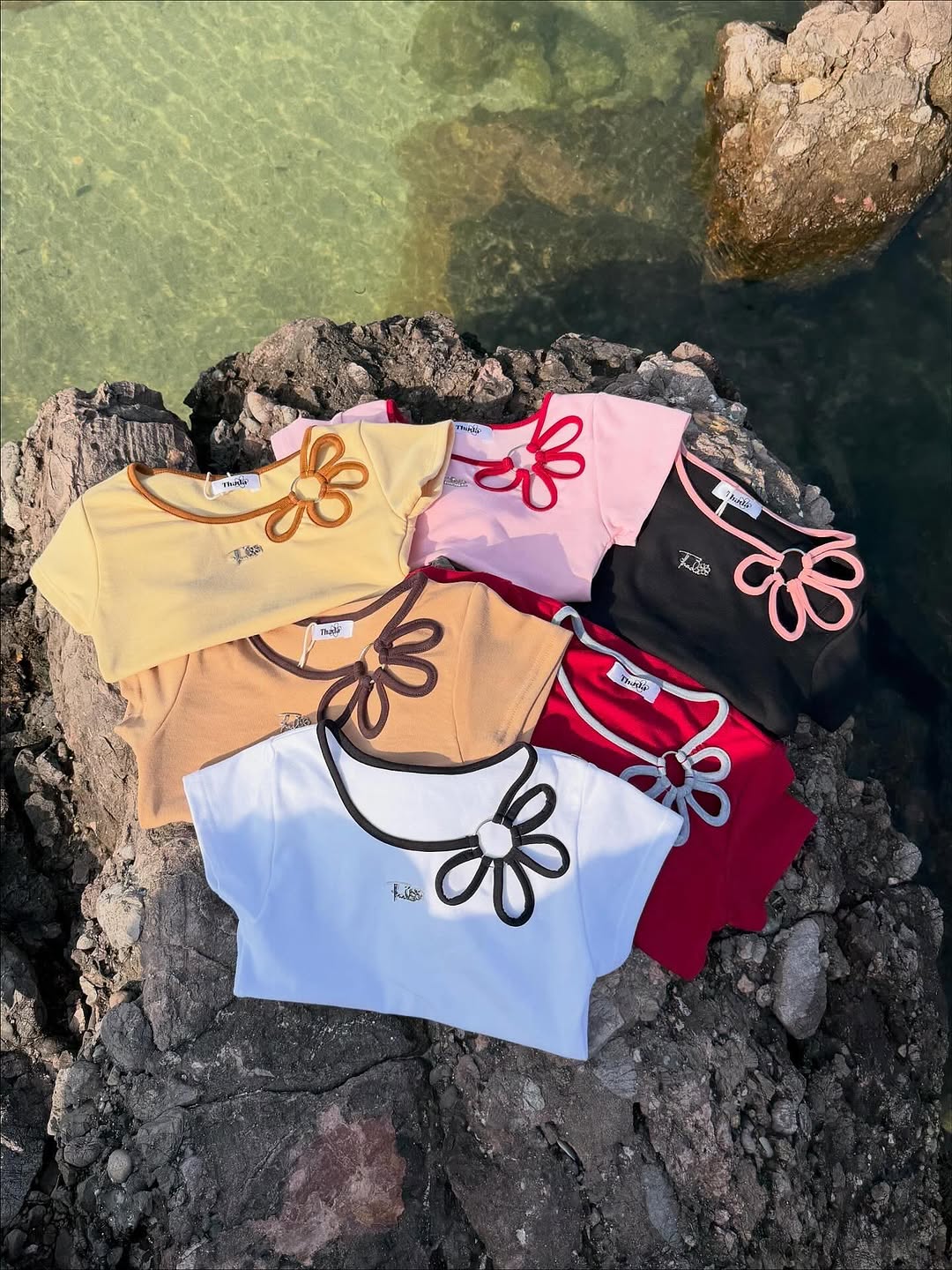 \泰國品牌THADA🌸/ GERBERA TOP