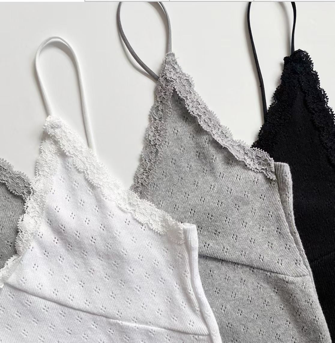 [現貨] \附Lace頸帶/ 暗花吊帶背心