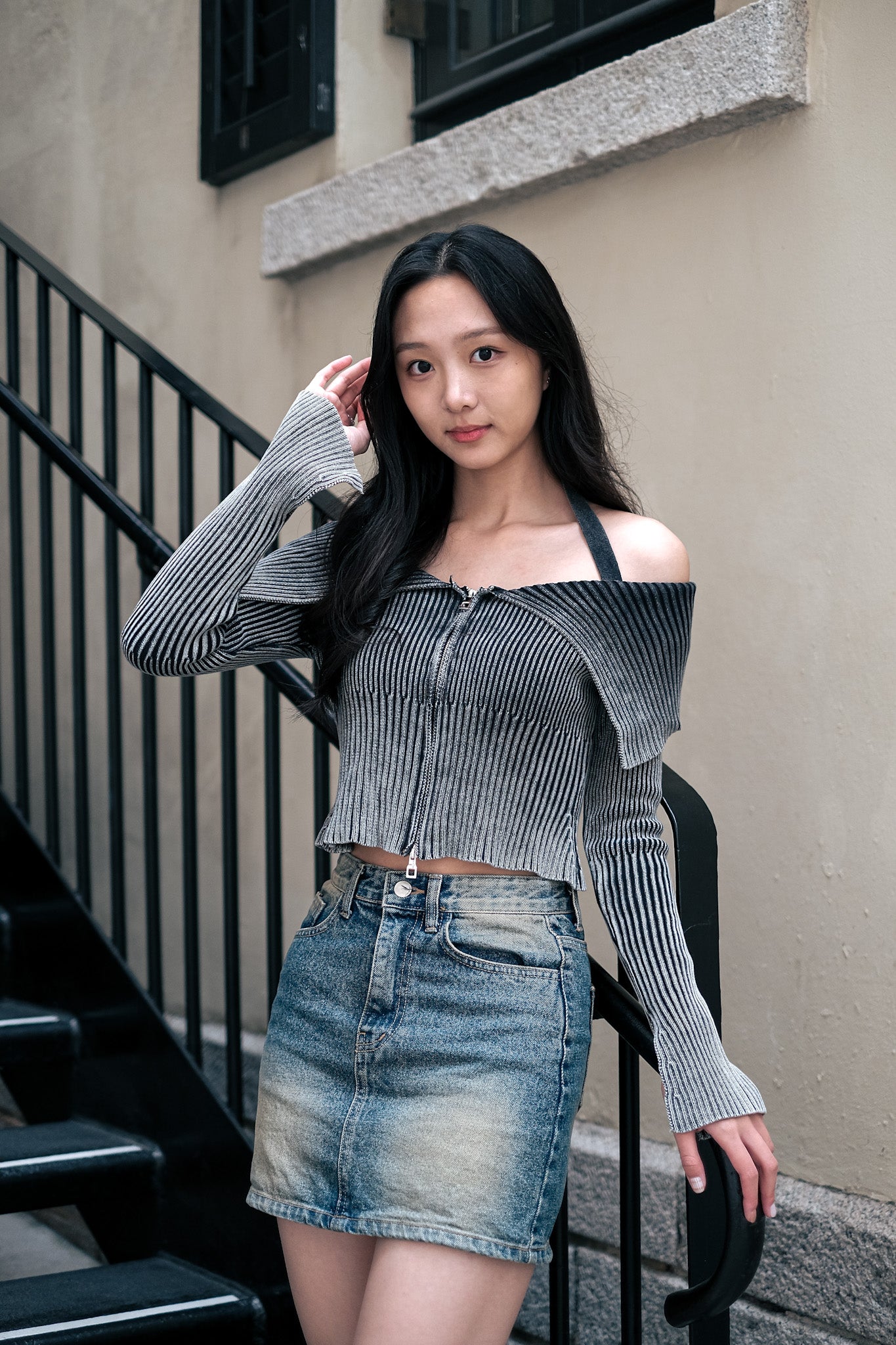 Off-Shoulder Zipper Top