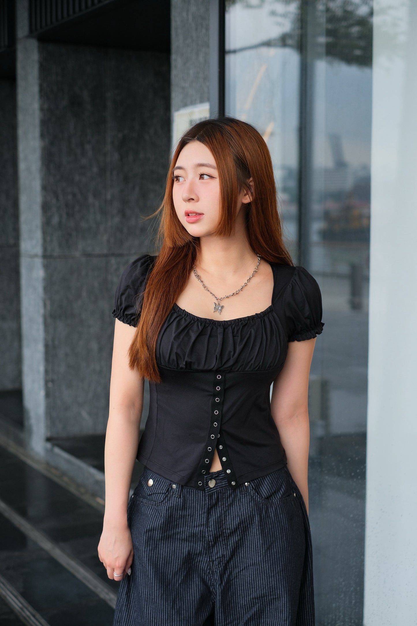 [預訂] \Daily Cool Girl/ 滑滑高質束皺啪鈕Top