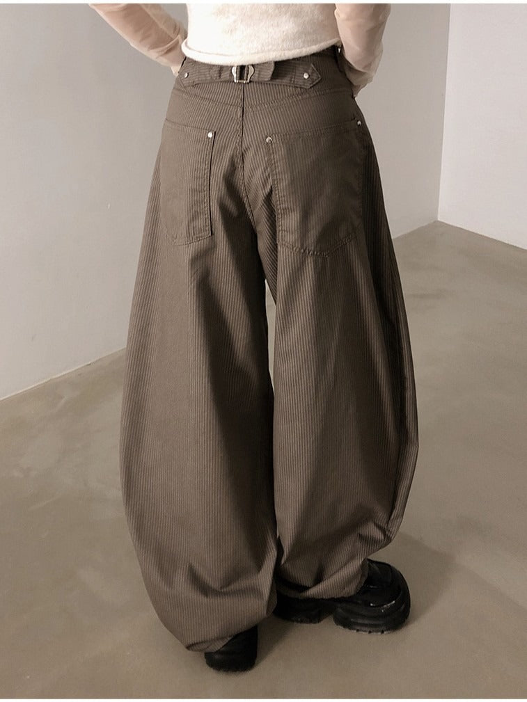 [預訂] \後腰銀扣可調校腰圍/ Linear Baggy Jeans