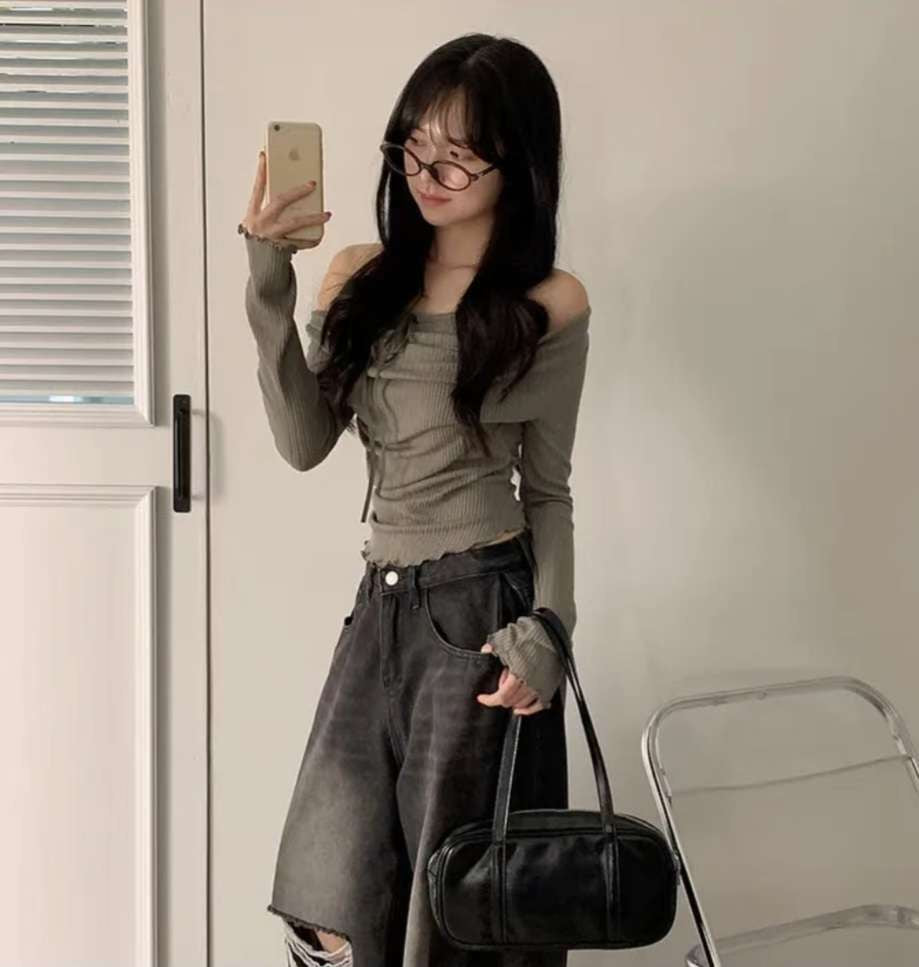 \絲帶綁結/ 捲邊層次露肩Top