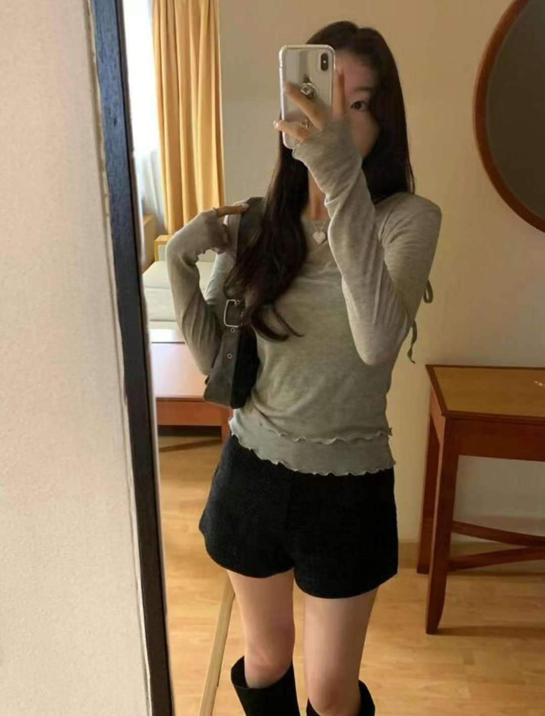 [預訂] \Super Soft/ 小清新捲邊層次Top