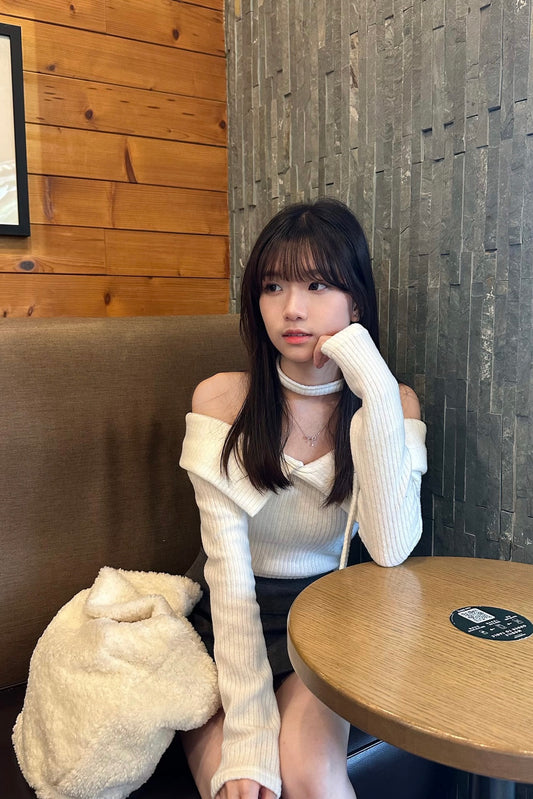 [現貨] 2 Ways Off-Shoulder Top w/ Neck Strap