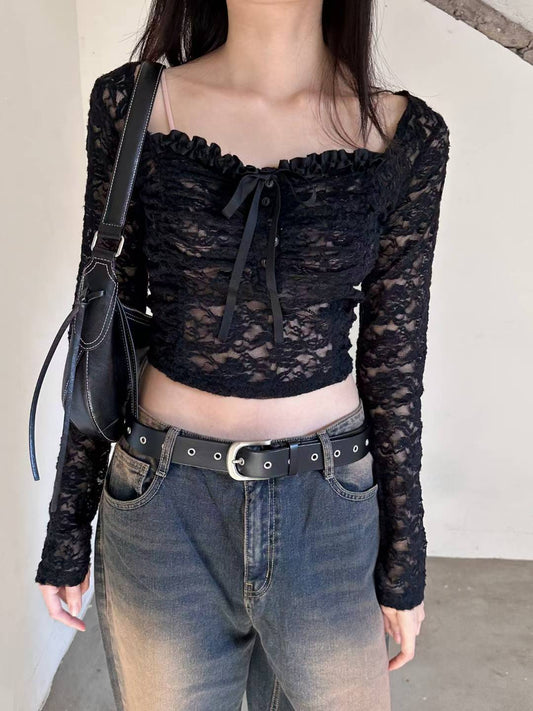 [預訂] \特別Lace透膚布料/ 花邊心形領Top