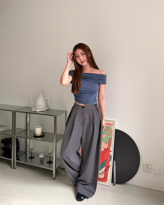 [預訂] \2位店主同時自留!!/ 側扣鈕直紋薄料西褲