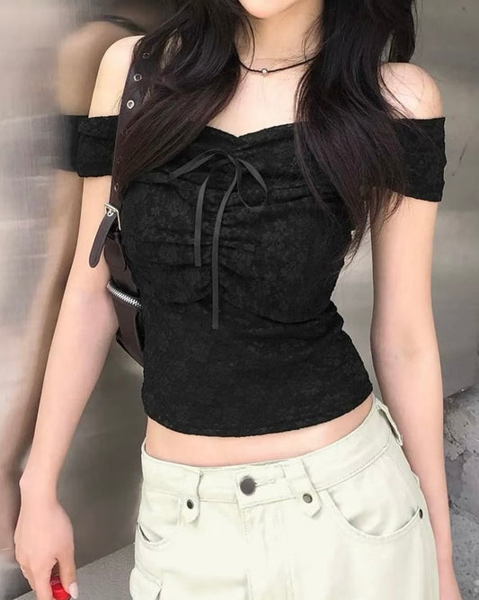 \精緻繡花皺皺/ Lace Off-Shoulder Top