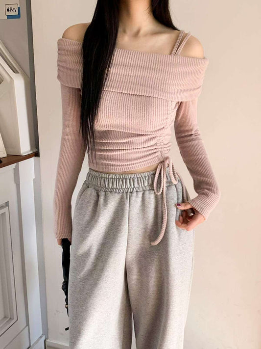 [預訂] \簡單氣質/ 單邊束繩露肩Top