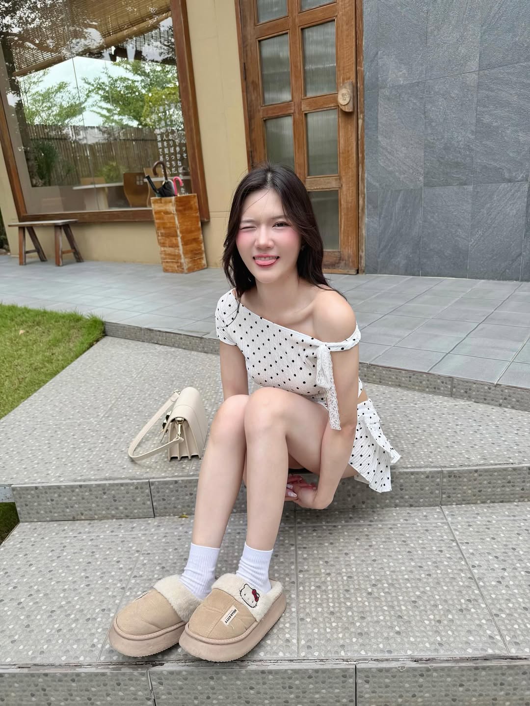 [最後泰國現貨] Polkadot Off-Shoulder Top & Miniskirt